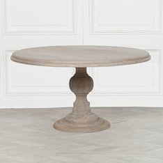 Rustic Cedar Round Dining Table Image