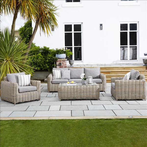 OUTDOOR FURNITURE