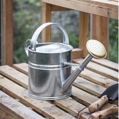 5L Galvanised Watering Can Image