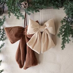 Bow Pendant Decorations - Set of 2 Image