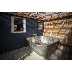 Soho House Square Bath Image