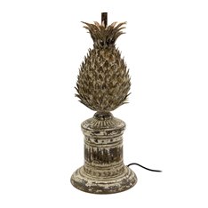 Distressed Pineapple Lamp Image