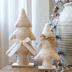 Felt Christmas Tree with Bow - Set of 2 Image