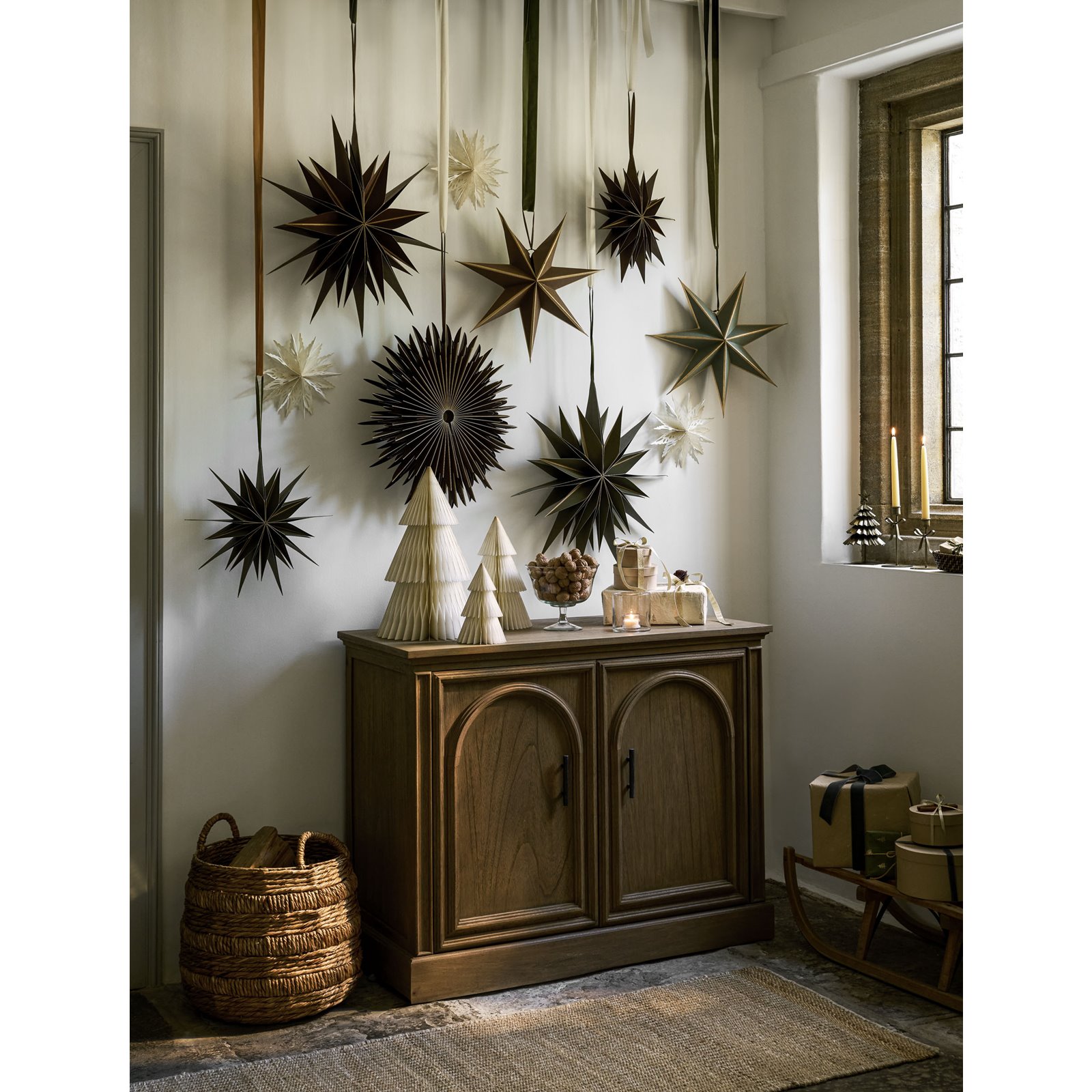 Medium Green and Gold Star Decoration 46cm Image