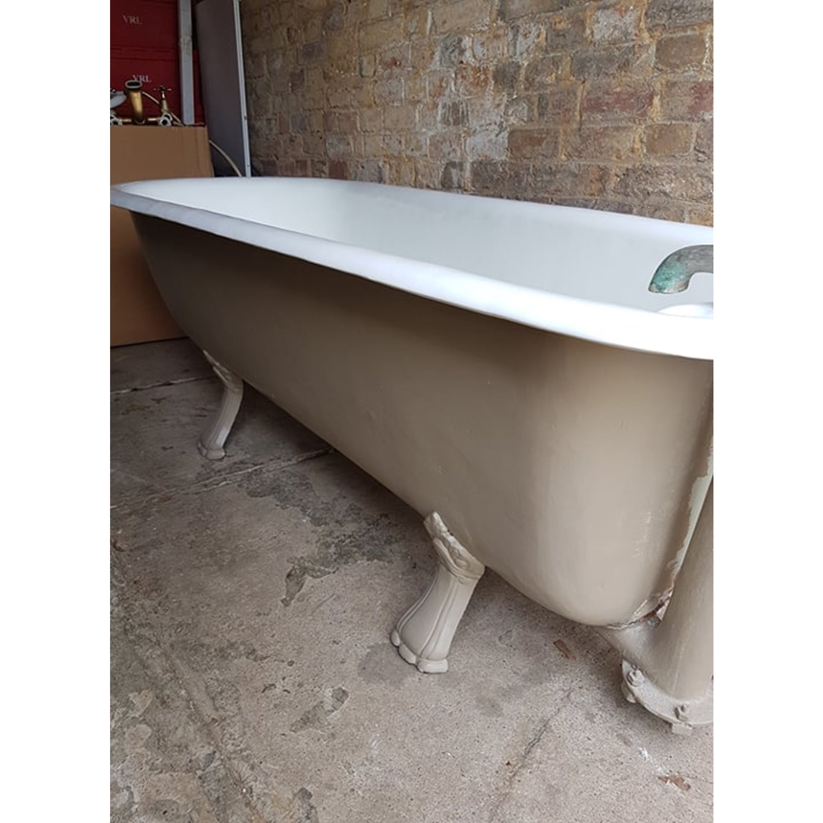 Victorian clawfoot tub deals