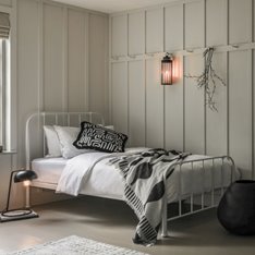 Padstow White Iron Single Bed Image