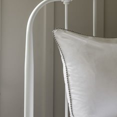 Padstow White Iron Single Bed Image