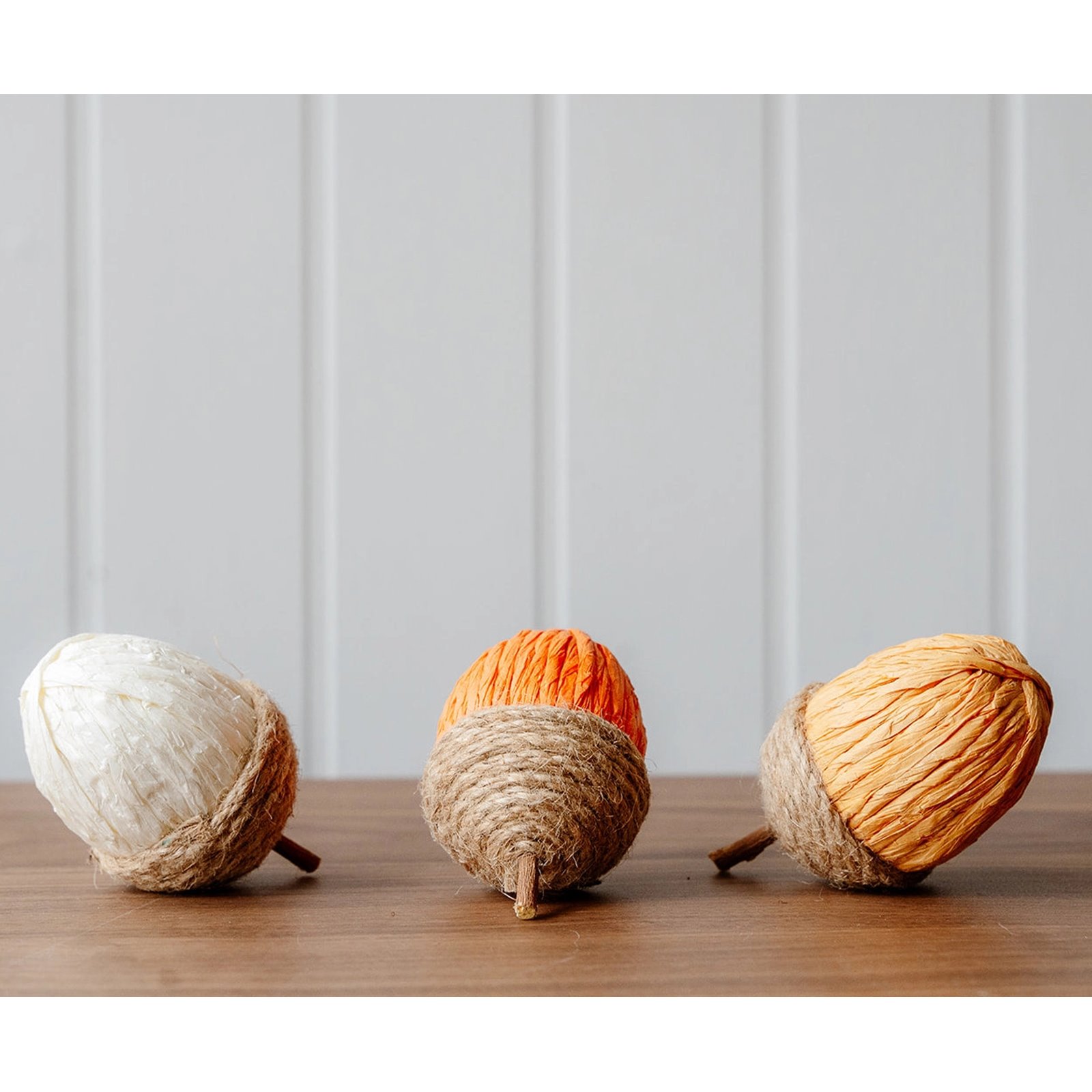 Rope and Paper Acorns (Set of 3) Image