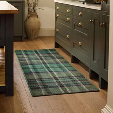 Shetland Green Tartan Rug Image