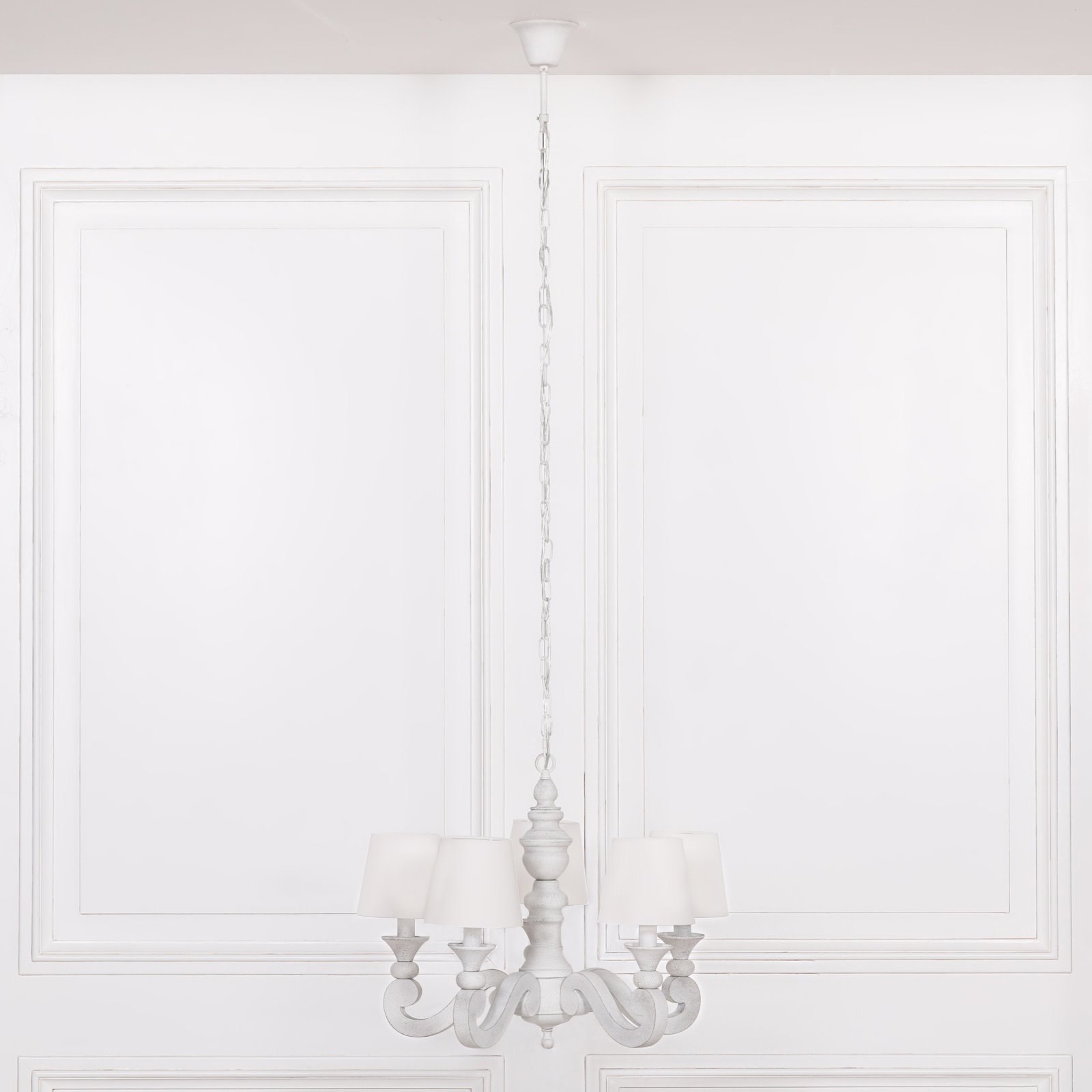 Vintage White 5 light Chandelier Image