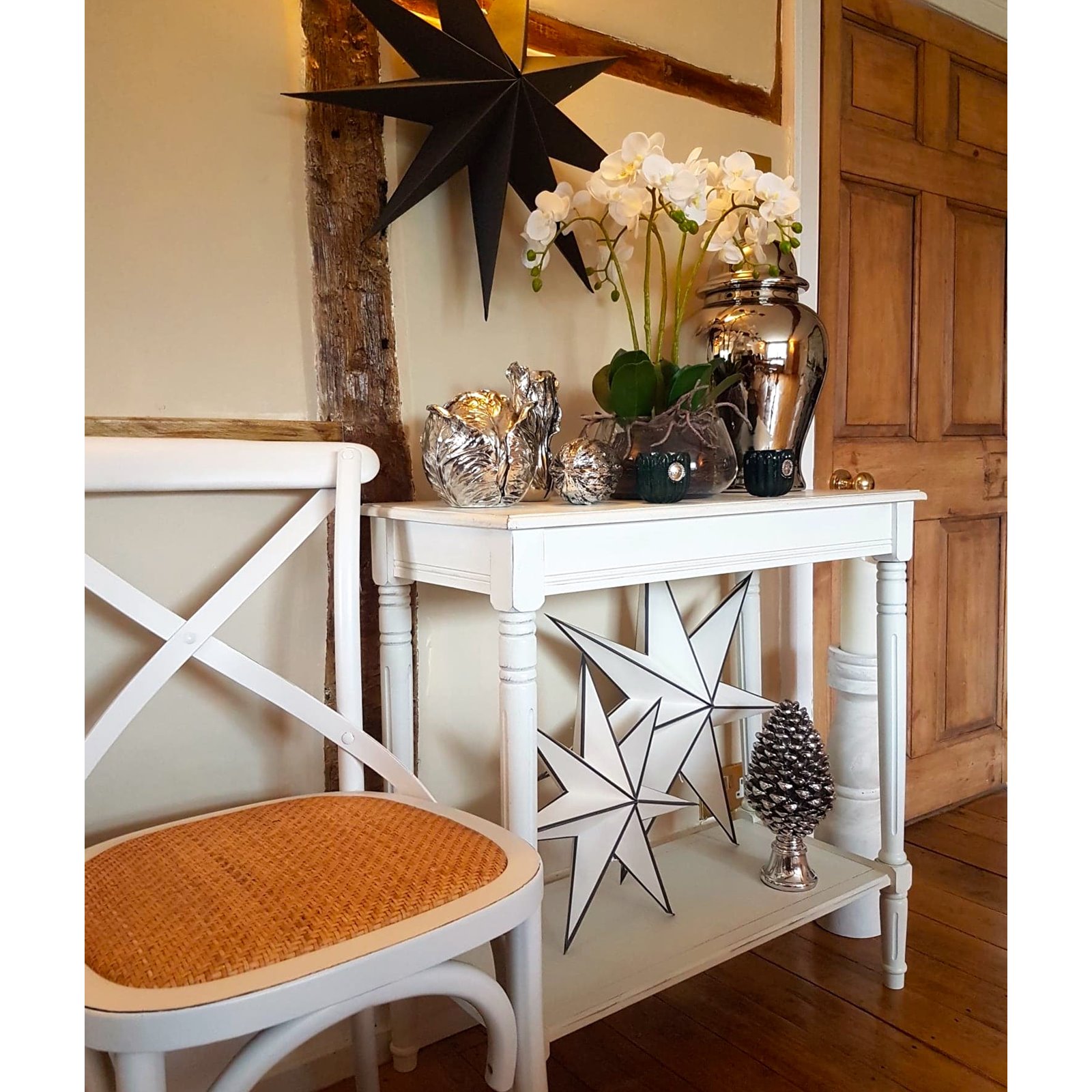 Vintage farmhouse top console table