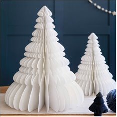 WARM WHITE PAPER CHRISTMAS TREE  Image